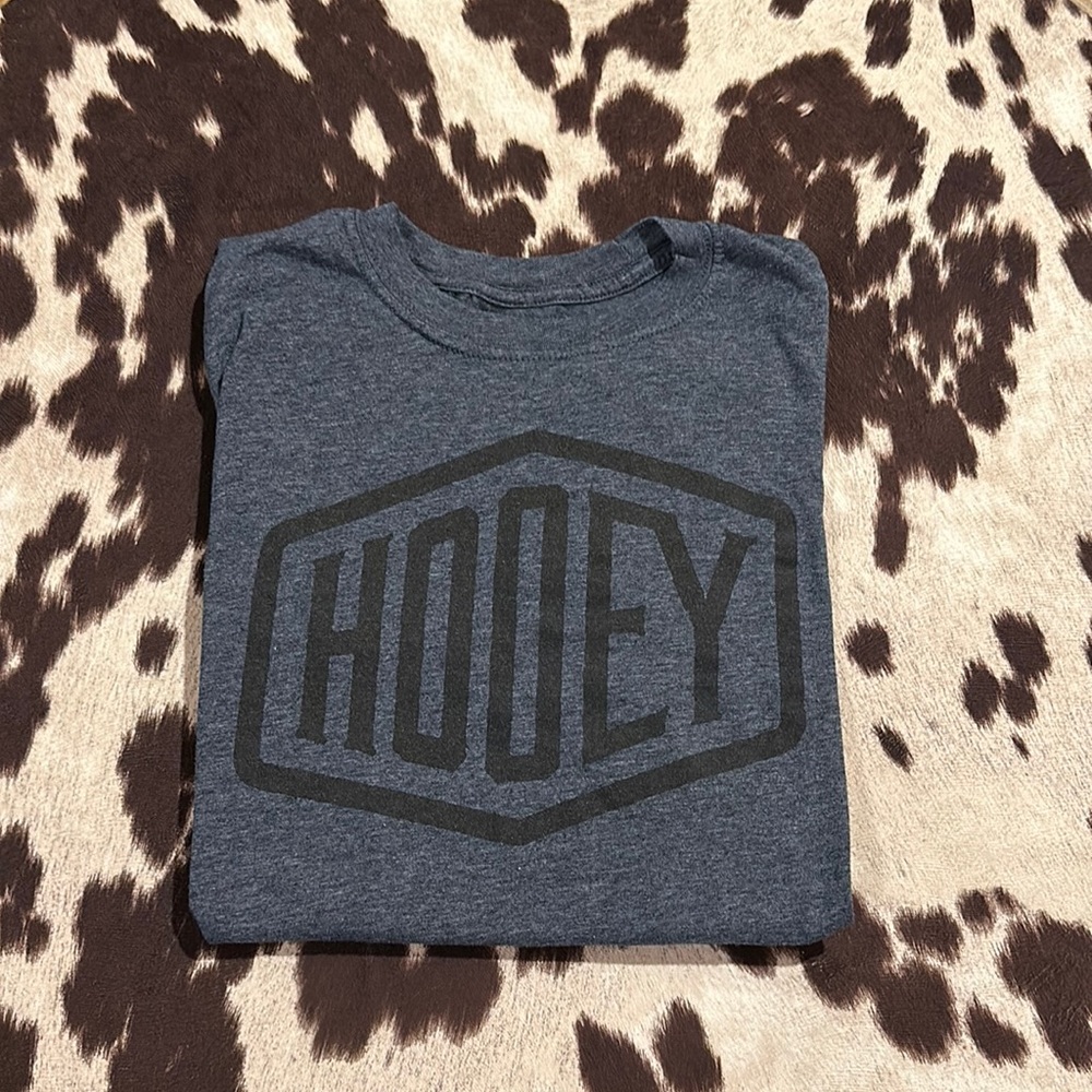 Hooey Tee